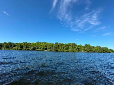 /international/ca/ile-du-canard-blanc-lac-simon-quebec-310106391896/