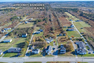 /international/ca/highway-1-lot-1a-meteghan-nova-scotia-310108053452/