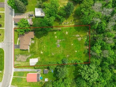 /international/ca/40a-rue-elisabeth-bedford-ville-qc-j0j1a0-ca-bedford-ville-quebec-310100136305/