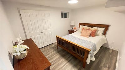 /international/ca/1163-rosethorne-road-oakville-ontario-310094231048/
