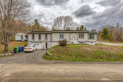 /international/ca/1333-rue-lapierre-du-lac-des-fourches-sainte-julienne-quebec-310108001376/