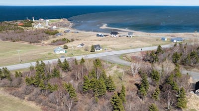 /international/ca/4-rue-adelard-b-cotnoir-sainte-madeleine-de-la-riviere-madeleine-quebec-310107670850/