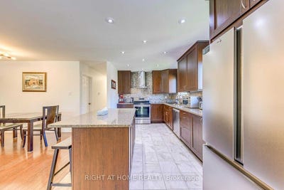 /international/ca/main-4004-midhurst-lane-mississauga-ontario-310101173499/