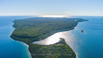 /international/ca/fitzwilliam-island-n-a-northeastern-manitoulin-and-the-islands-ontario-310106740411/