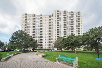 /international/ca/508-390-dixon-road-w-toronto-ontario-310107362068/