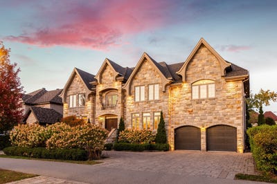/international/ca/4963-rue-de-la-morandiere-montreal-pierrefonds-roxboro-quebec-310108183373/