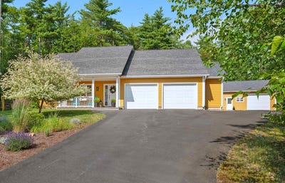 /international/ca/20-camden-court-bridgewater-nova-scotia-310101017588/