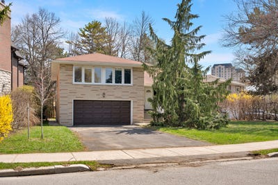 /international/ca/9-hawksbury-dr-north-york-on-m2k-1m2-canada-toronto-ontario-310107641789/