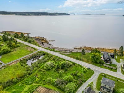 /international/ca/parcel-25-1-highway-331-lot-b-1-b2-b-3-dublin-shore-nova-scotia-310106428574/