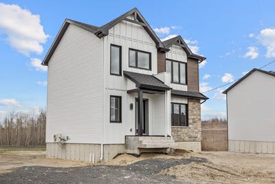 /international/ca/141-rue-demers-sainte-croix-quebec-310107914617/