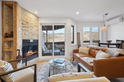 /international/ca/211-ch-de-lac-tremblant-nord-487-mont-tremblant-quebec-310100787963/