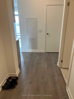 /international/ca/1501-55-duke-street-w-kitchener-ontario-310107522644/