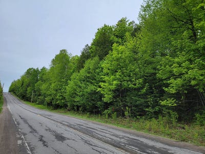 /international/ca/route-327-harrington-qc-j8g2t1-ca-harrington-quebec-120088999777/