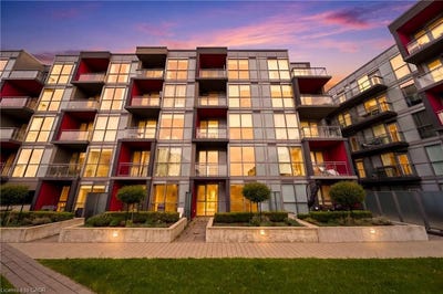 /international/ca/5220-dundas-street-burlington-ontario-310108261033/