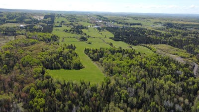 /international/ca/134a-rue-jeremie-beaulieu-sainte-francoise-quebec-310106856734/