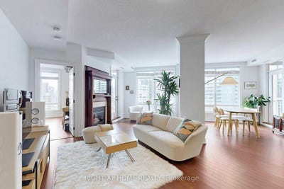 /international/ca/1109-100-hayden-street-toronto-ontario-310106936613/