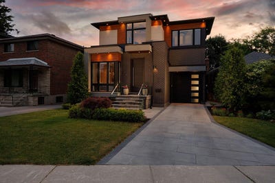 /international/ca/24-squires-ave-east-york-on-m4b-2r3-canada-toronto-ontario-310100485231/?lang=zh-cn