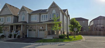 /international/ca/80-leeson-street-east-luther-grand-valley-ontario-310105229788/