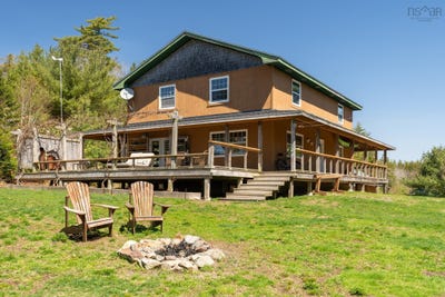 /international/ca/236-canoe-lake-estates-road-east-quinan-nova-scotia-310107756874/