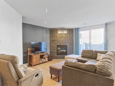 /international/ca/8055-rue-de-londres-brossard-quebec-310106416798/