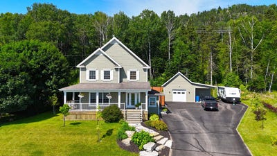 /international/ca/47-rue-antoine-grenier-clermont-qc-g4a1l2-ca-clermont-quebec-310101018353/?lang=zh-tw