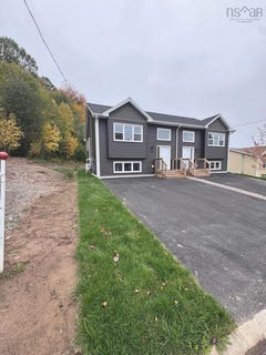 /international/ca/54-kara-anne-court-new-minas-nova-scotia-310109863824/