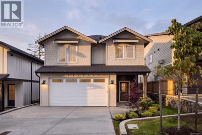 /international/ca/677-madrona-place-langford-british-columbia-310119975810/