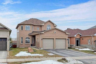 /international/ca/1269-gina-street-innisfil-ontario-310100716430/?lang=de