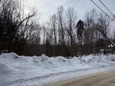 /international/ca/ch-des-marronniers-saint-adolphe-d-howard-quebec-310105988004/