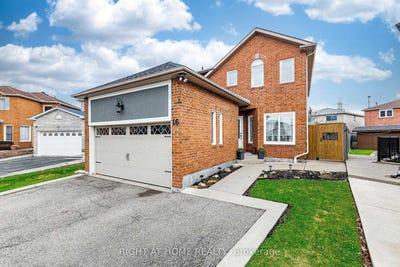 /international/ca/16-woodside-court-brampton-ontario-310107410493/