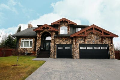 /international/ca/276-wapiti-crescent-tumbler-ridge-british-columbia-310106935365/