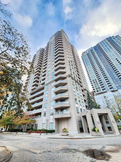 /international/ca/1605-18-hillcrest-avenue-toronto-ontario-310101078630/