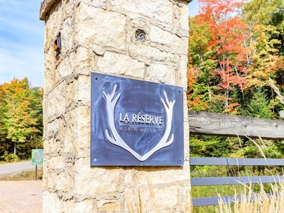 /international/ca/rue-de-la-reserve-morin-heights-quebec-310108950002/