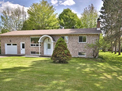 /international/ca/168-rue-st-joseph-roxton-falls-quebec-310106409318/