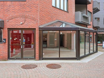 /international/ca/1660-allee-du-marche-saint-hyacinthe-quebec-310109124104/