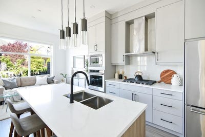 /international/ca/20645-68-avenue-25-langley-british-columbia-310107411480/