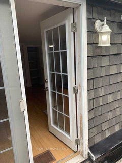 /international/ca/4-415-lake-drive-s-georgina-ontario-310100697100/