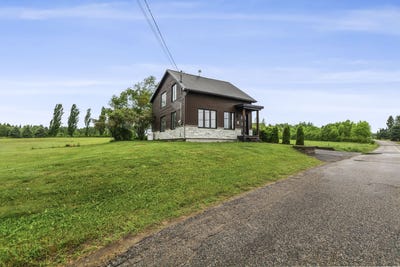 /international/ca/500-av-royale-saint-tite-des-caps-qc-g0a4j0-ca-saint-tite-des-caps-quebec-310100438856/