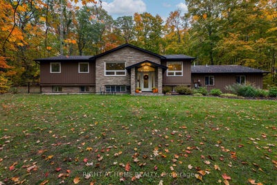 /international/ca/11-woodland-crescent-oro-medonte-ontario-310106776709/