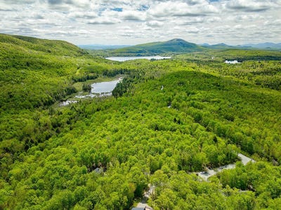 /international/ca/12-place-de-la-reserve-eastman-quebec-310099808207/