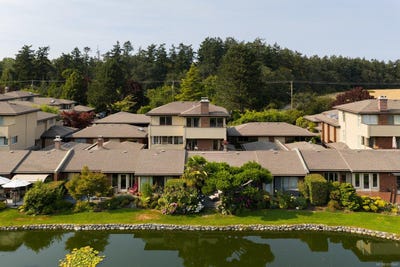 /international/ca/2345-cedar-hill-cross-rd-oak-bay-british-columbia-310101483992/?lang=pt