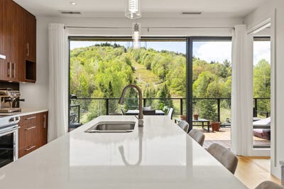 /international/ca/1125-mtee-de-l-ubac-304-val-morin-quebec-310108516991/