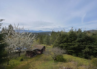 /international/ca/12873-dogwood-drive-pender-harbour-british-columbia-310100432440/