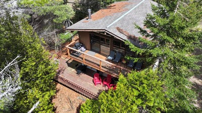 /international/ca/8-ch-crepin-lac-sainte-marie-quebec-310099112283/?lang=zh-tw