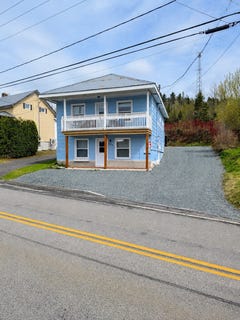 /international/ca/228-rue-st-jean-baptiste-causapscal-quebec-310108035576/