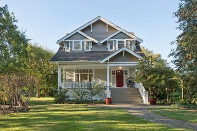 /international/ca/5331-34b-avenue-delta-british-columbia-310110311584/