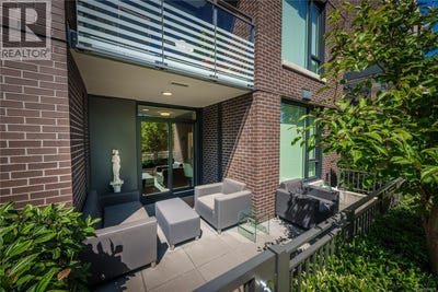/international/ca/550-michigan-street-victoria-british-columbia-310101471138/