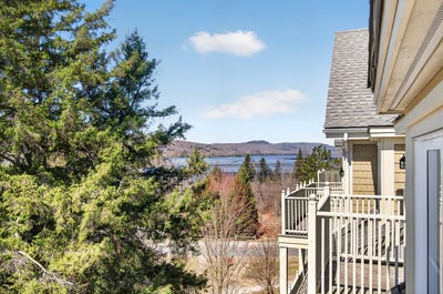 /international/ca/150-ch-du-cure-deslauriers-315-mont-tremblant-quebec-310120468864/
