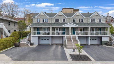/international/ca/139-rue-notre-dame-e-rimouski-quebec-310105026817/