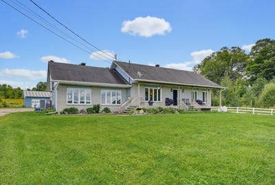 /international/ca/1144-route-148-litchfield-quebec-310120427156/